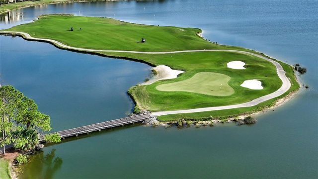 6350 WATERCREST WAY 402, Lakewood Ranch, FL 34202