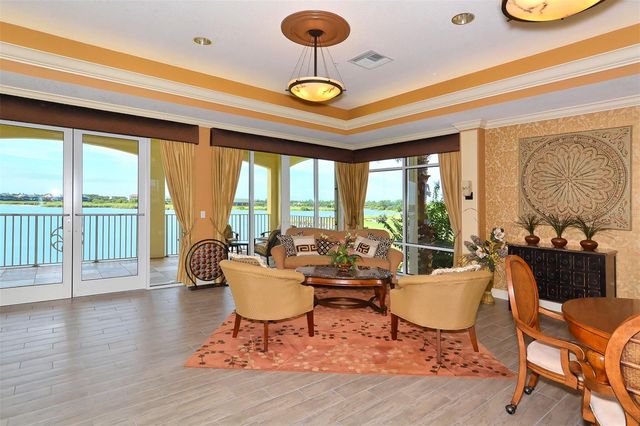 6350 WATERCREST WAY 402, Lakewood Ranch, FL 34202