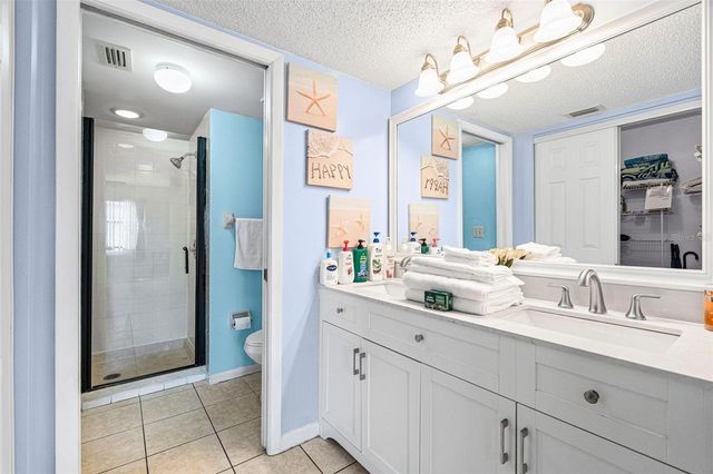 4401 46TH AVENUE W 102, Bradenton, FL 34210