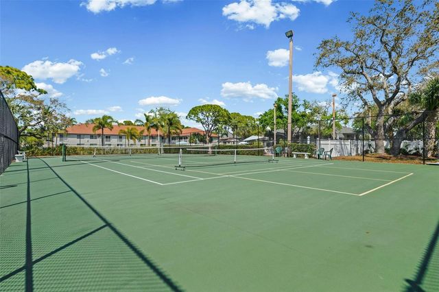 4401 46TH AVENUE W 102, Bradenton, FL 34210