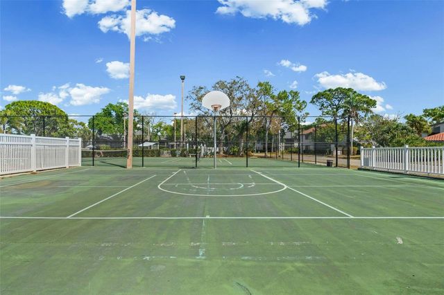 4401 46TH AVENUE W 102, Bradenton, FL 34210