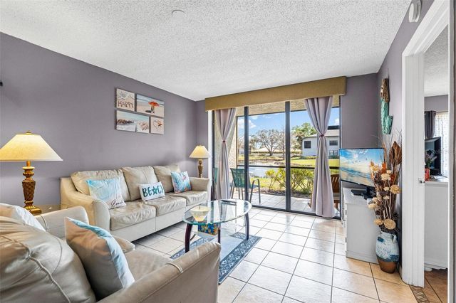 4401 46TH AVENUE W 102, Bradenton, FL 34210