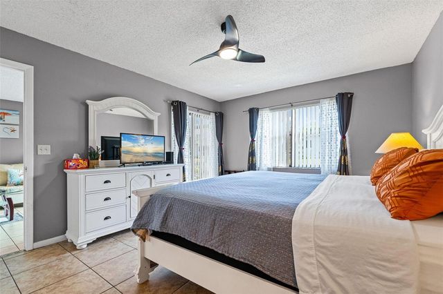 4401 46TH AVENUE W 102, Bradenton, FL 34210