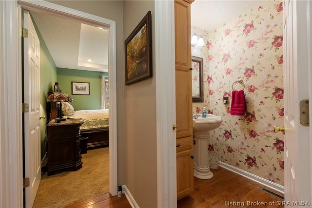 5263 Cedarway Drive NE, Corydon, IN 47112