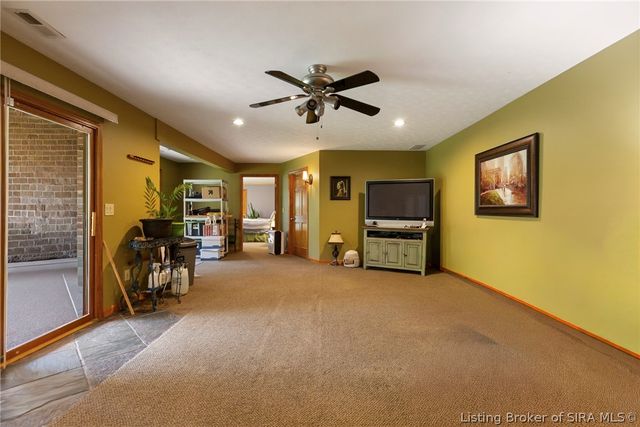5263 Cedarway Drive NE, Corydon, IN 47112