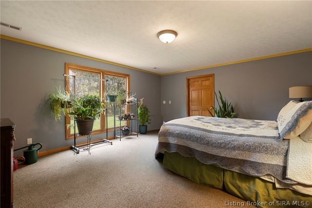 5263 Cedarway Drive NE, Corydon, IN 47112