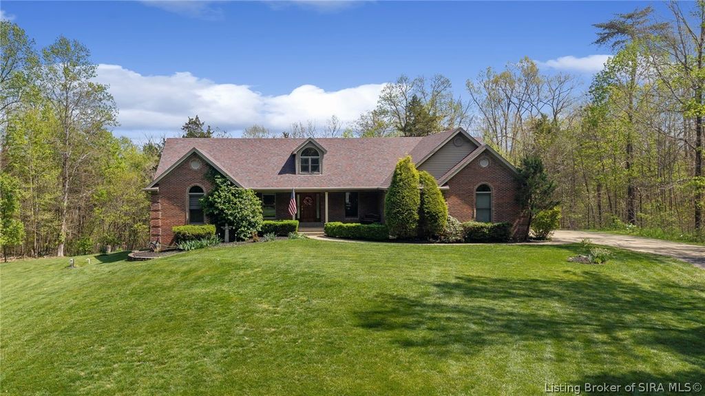 5263 Cedarway Drive NE, Corydon, IN 47112