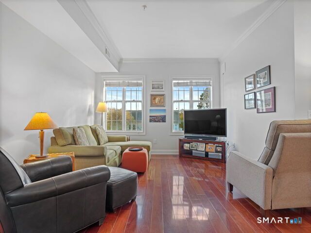 144 East Avenue B404, Norwalk, CT 06851