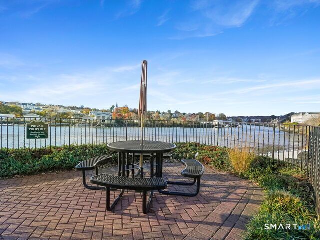 144 East Avenue B404, Norwalk, CT 06851