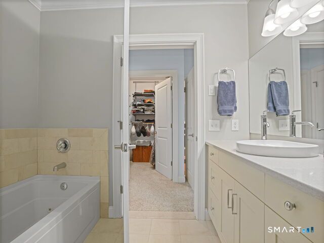144 East Avenue B404, Norwalk, CT 06851