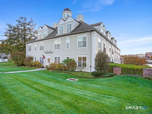144 East Avenue B404, Norwalk, CT 06851