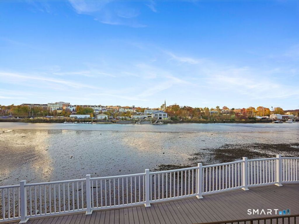 144 East Avenue B404, Norwalk, CT 06851
