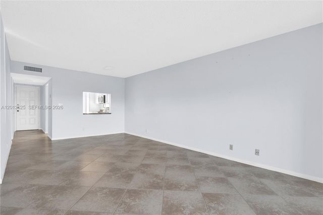 3050 NW 42nd Ave C406, Coconut Creek, FL 33066