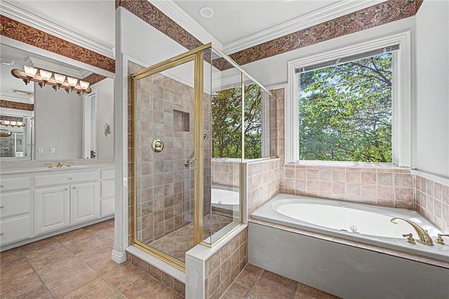 5 Clubhouse Place, Bella Vista, AR 72715
