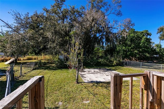 318 Bellair RD, Fort Myers, FL 33905