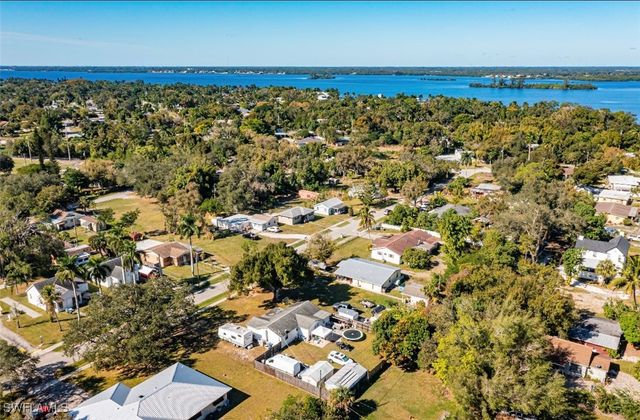 318 Bellair RD, Fort Myers, FL 33905