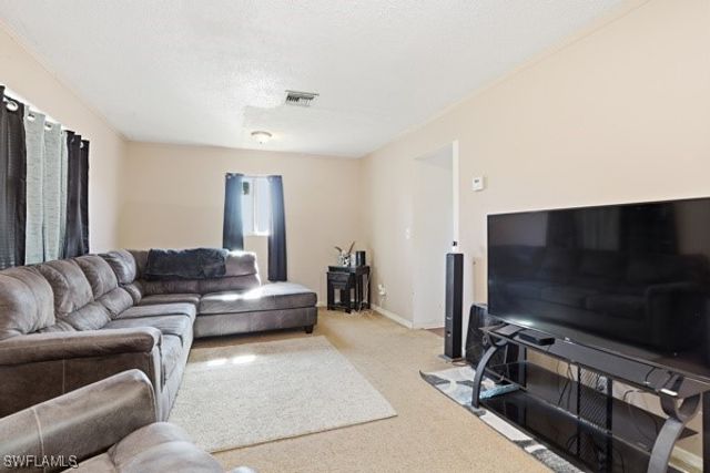 318 Bellair RD, Fort Myers, FL 33905