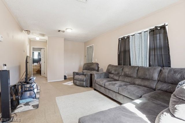 318 Bellair RD, Fort Myers, FL 33905