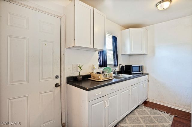 318 Bellair RD, Fort Myers, FL 33905