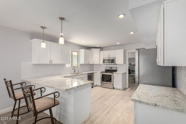 10414 E FLINTLOCK Drive, Sun Lakes, AZ 85248