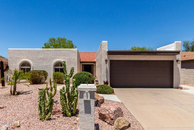 10414 E FLINTLOCK Drive, Sun Lakes, AZ 85248