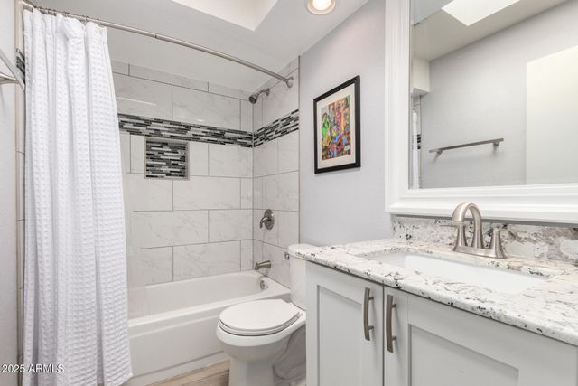 10414 E FLINTLOCK Drive, Sun Lakes, AZ 85248