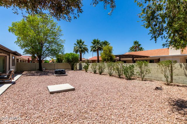 10414 E FLINTLOCK Drive, Sun Lakes, AZ 85248