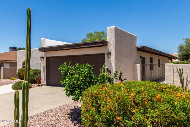 10414 E FLINTLOCK Drive, Sun Lakes, AZ 85248