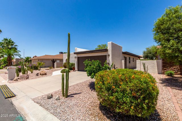 10414 E FLINTLOCK Drive, Sun Lakes, AZ 85248