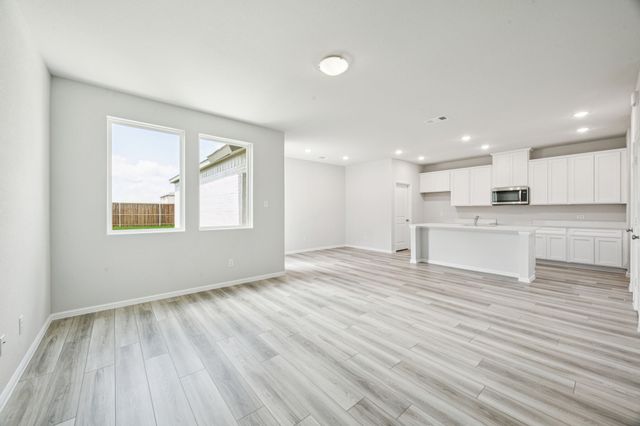 417 Magellan Road, Seagoville, TX 75159