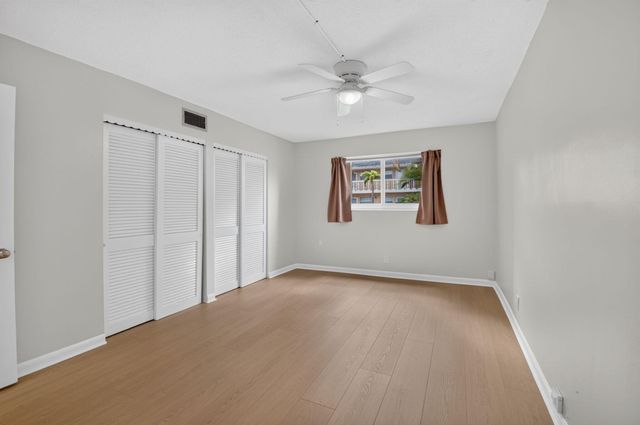 2192 NE 1st Way 104, Boynton Beach, FL 33435