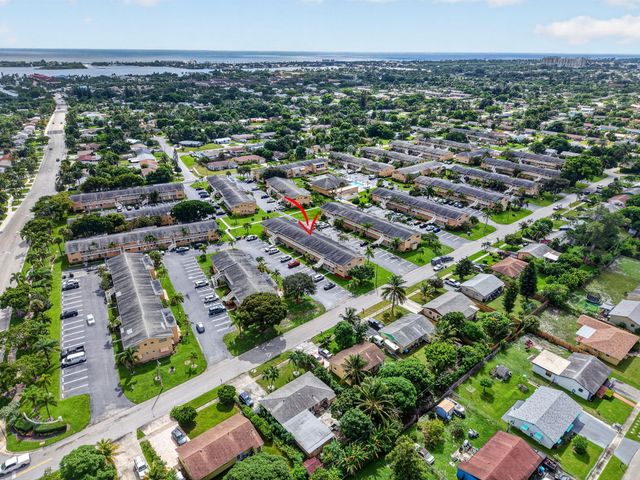 2192 NE 1st Way 104, Boynton Beach, FL 33435
