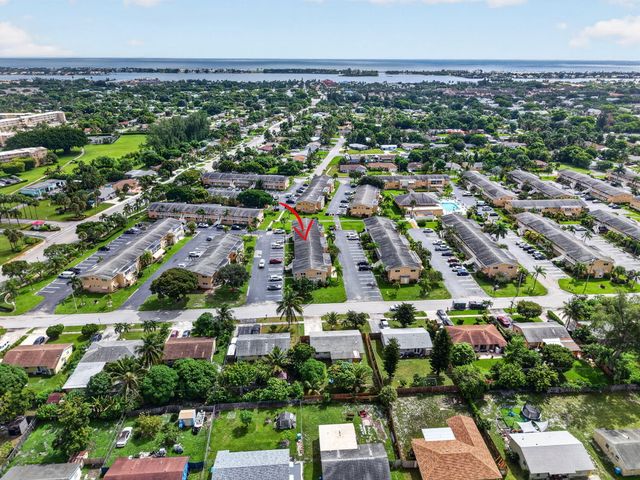 2192 NE 1st Way 104, Boynton Beach, FL 33435