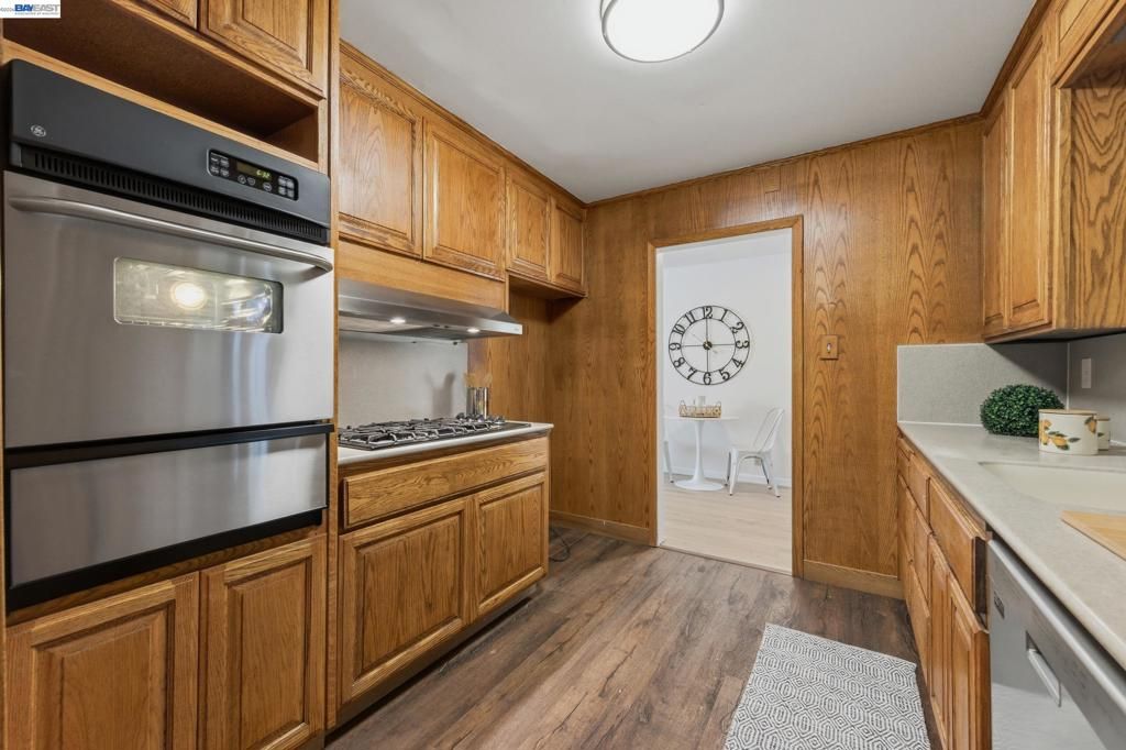 Image 18 of property listing at 3586 Somerset Ave, Castro Valley, CA 94546