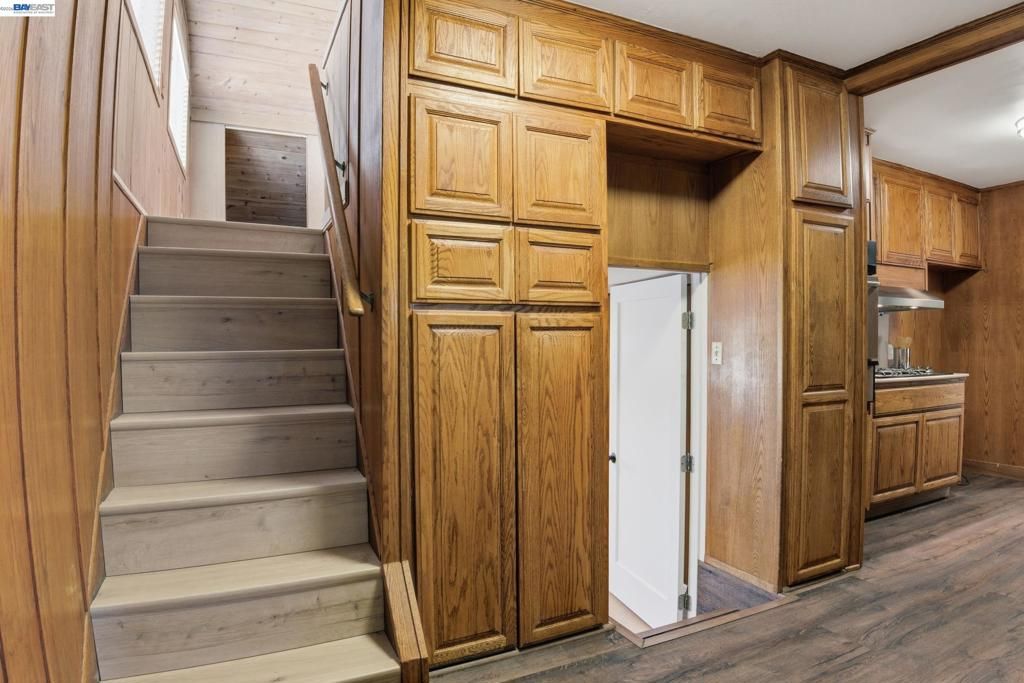 Image 21 of property listing at 3586 Somerset Ave, Castro Valley, CA 94546