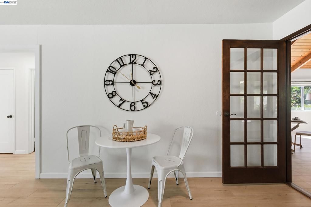 Image 9 of property listing at 3586 Somerset Ave, Castro Valley, CA 94546