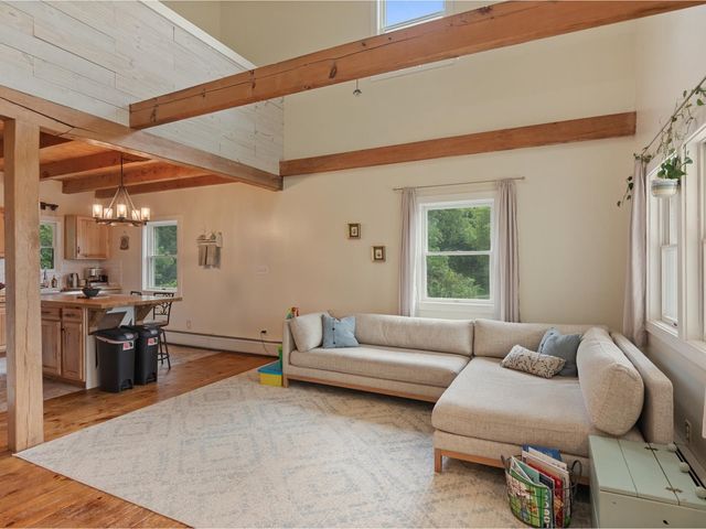526 Hardscrabble Road, Bristol, VT 05443