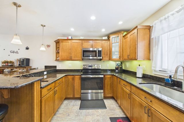 115 Almy St, Fall River, MA 02720