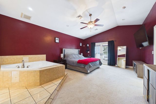 115 Almy St, Fall River, MA 02720