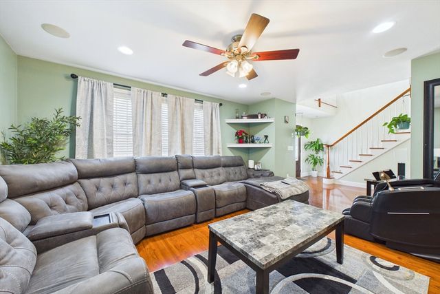 115 Almy St, Fall River, MA 02720