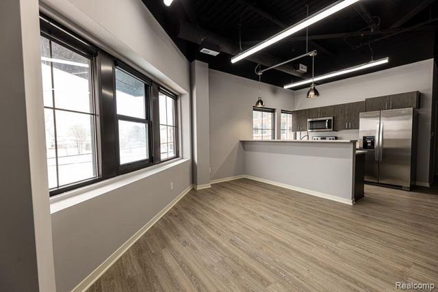 22241 Michigan Avenue, Dearborn, MI 48124