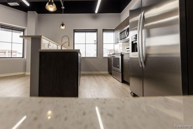 22241 Michigan Avenue, Dearborn, MI 48124