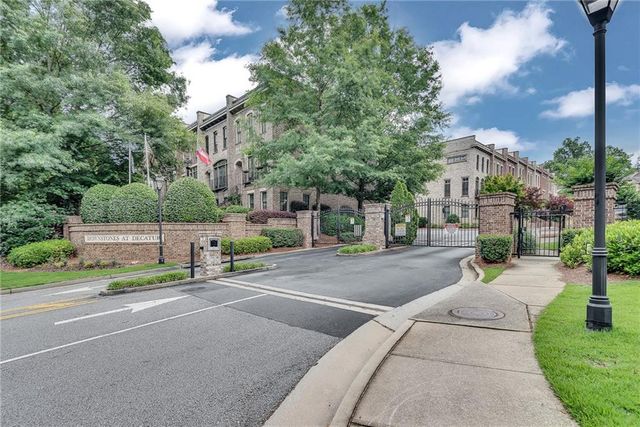 23 Arbor Way Drive, Decatur, GA 30030