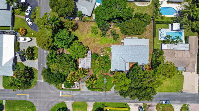 2709 SW 6th Street, Boynton Beach, FL 33435