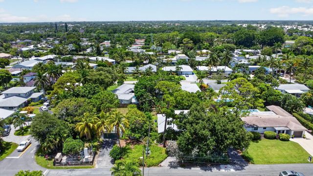 2709 SW 6th Street, Boynton Beach, FL 33435