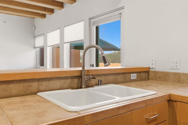 1500 Avenida Rincon 102, Santa Fe, NM 87506