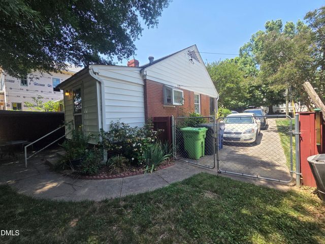 1928 Fairfield Drive, Raleigh, NC 27608