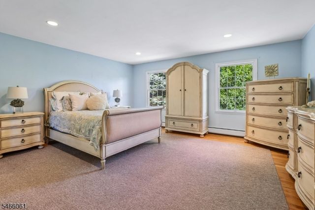 6 Lauren Ct, Wayne Twp., NJ 07470