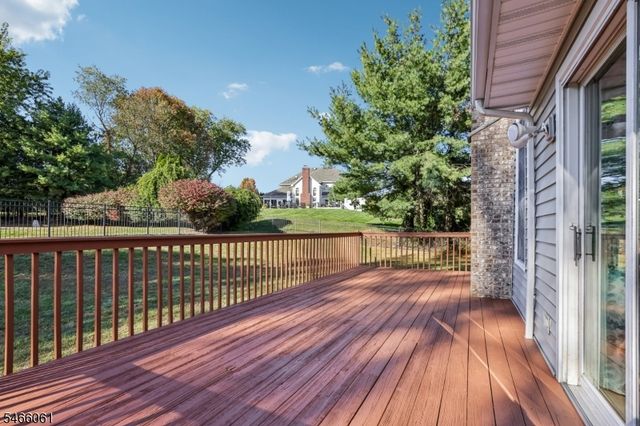 6 Lauren Ct, Wayne Twp., NJ 07470