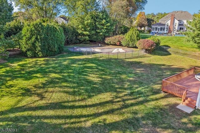 6 Lauren Ct, Wayne Twp., NJ 07470